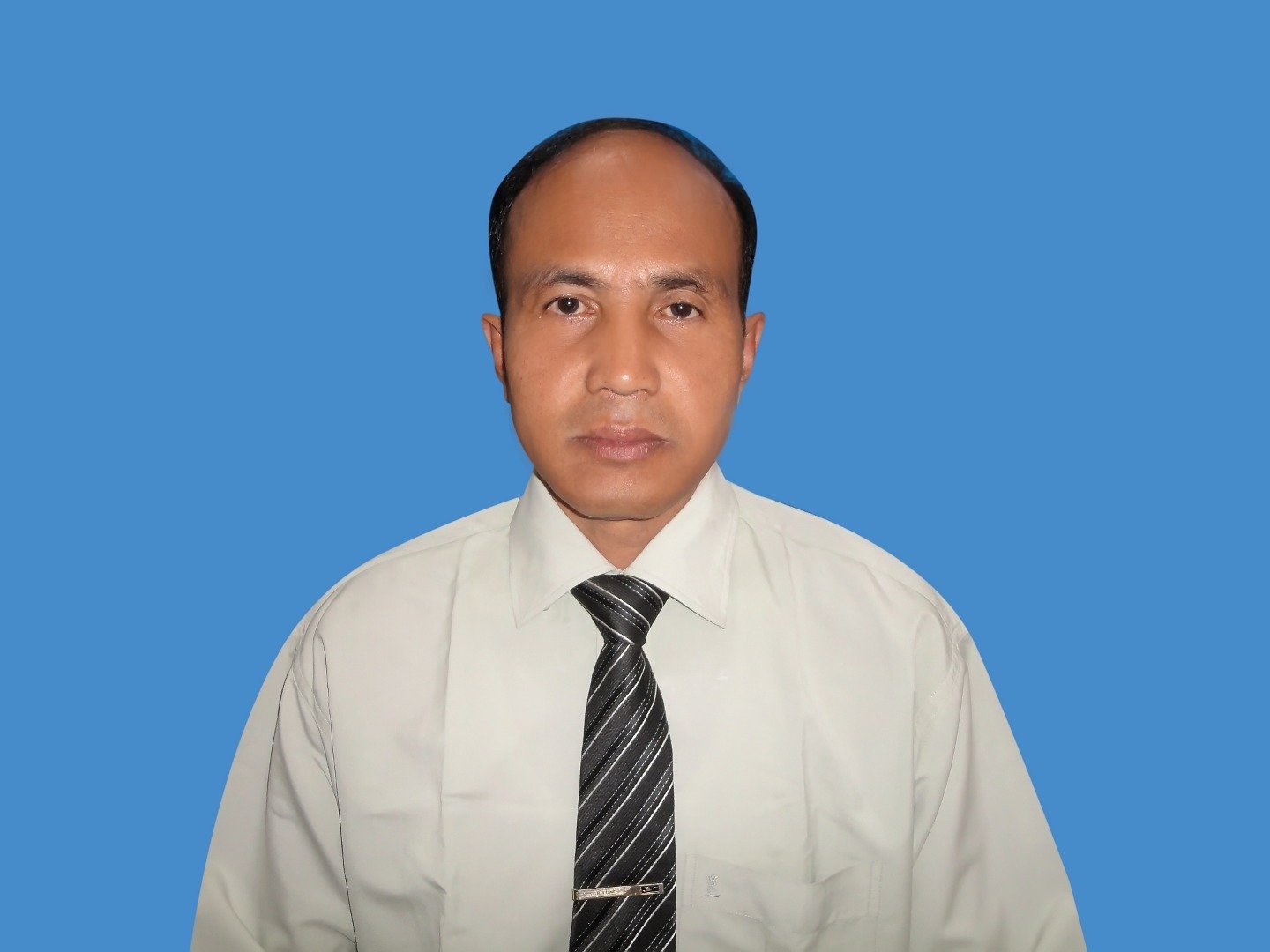 জনাব জুয়েল বম