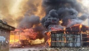 বান্দরবানের থানচি বাজারে অগ্নিকান্ডে পুড়ে গেছে ৫০টি দোকান