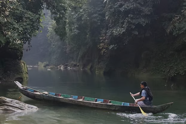 প্রবল বর্ষণে অচল বান্দরবান: পর্যটন বন্ধ, নিম্নাঞ্চল প্লাবিত, ভূমিধসের শঙ্কা