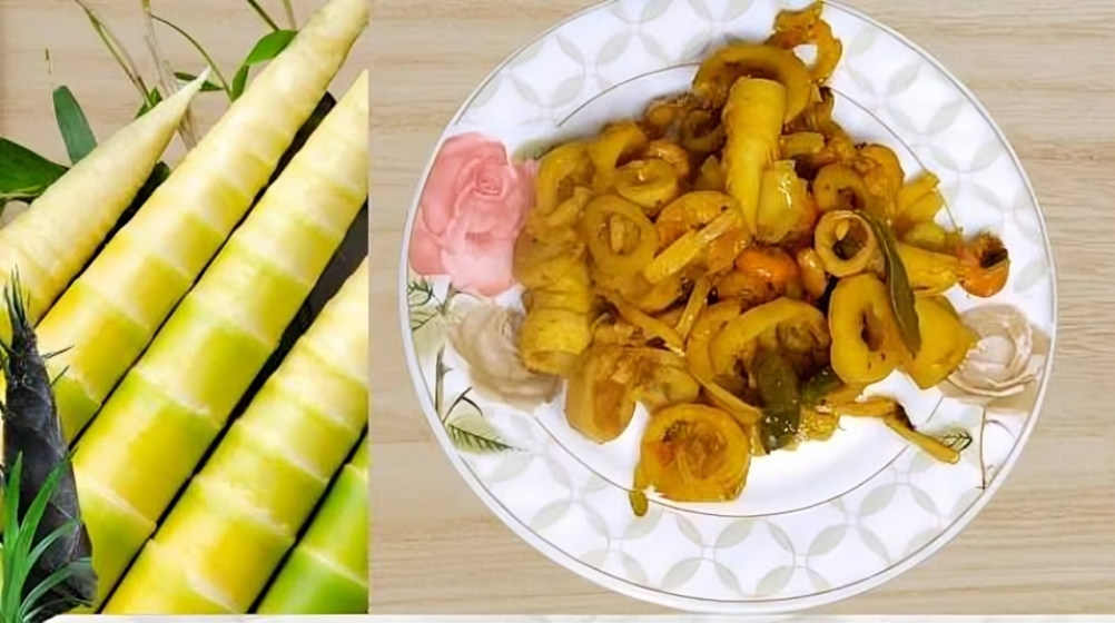 বান্দরবানের বাঁশ কোড়ল বা কচি বাঁশ রান্না